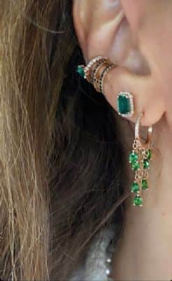 חישוק יהלומים בסגנון שנדליר עם טיפות אמרלד