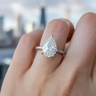 טבעת אירוסין, יהלום מעבדה בחיתוך טיפה